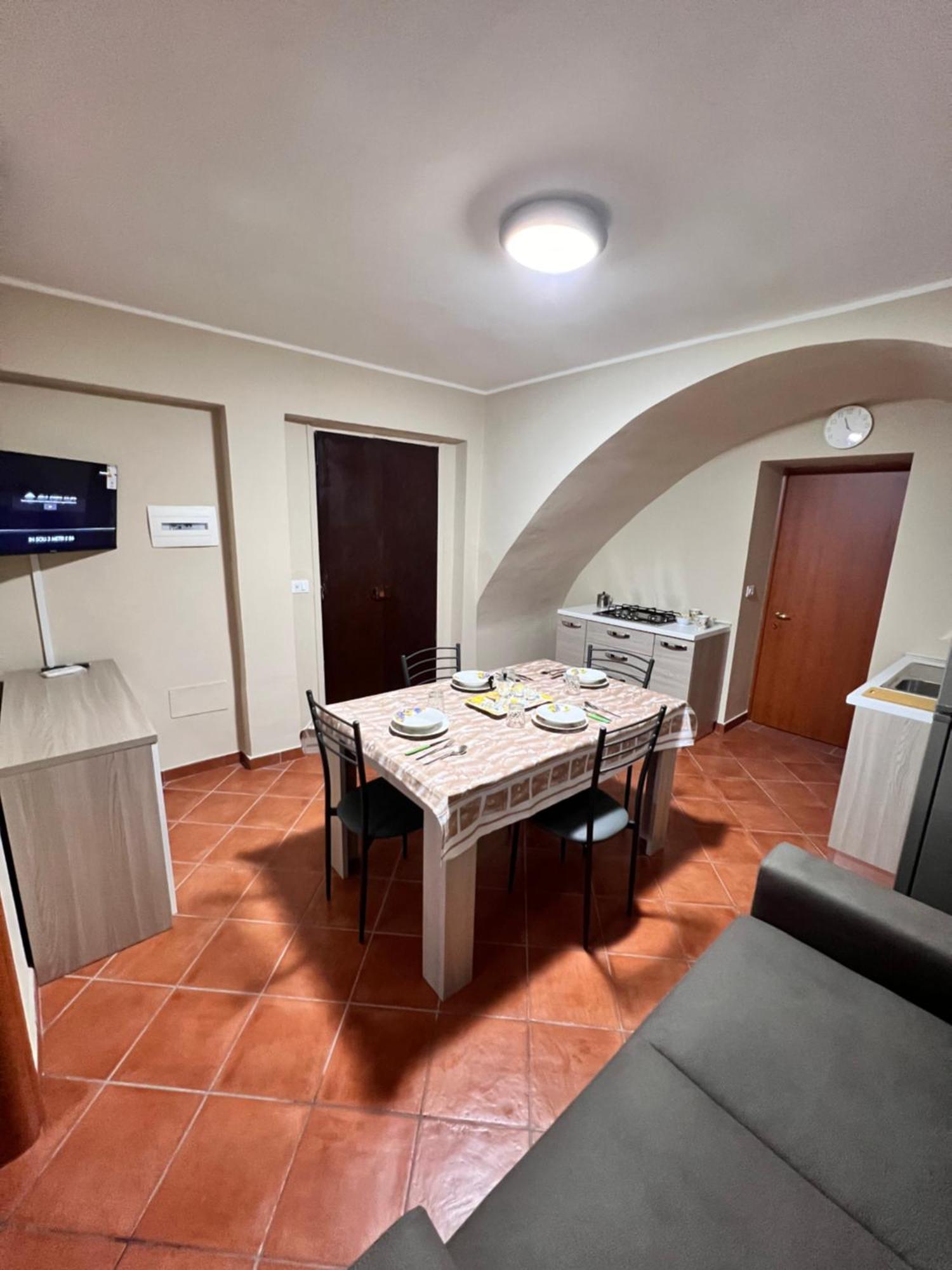 Appartamenti Minturnae Relais Минтурно Экстерьер фото
